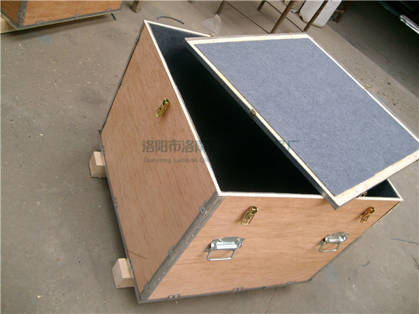 物流木箱表面標識與信息管理規(guī)范化